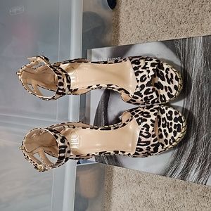 JLO Ondina 8M Natural/Black (Leopard Print) Espadrille Wedge